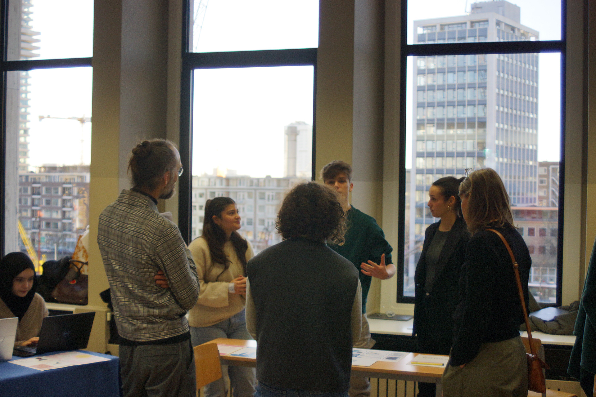 Picture of casper presenting